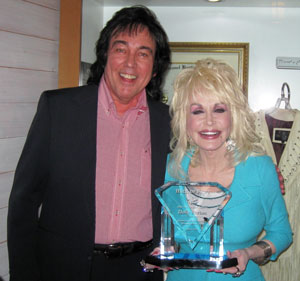 Donny Richmond inducts Dolly Parton into Country Gospel Music Hall of Fame