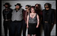 BREATHTAKING VAUDEVILLIAN COLLECTIVE OF SCARLETT SIREN & THE HOWLIN’ TRAMPS RETURN WITH THE REBELLIOUS NEW SINGLE, ‘FUCK YOU’